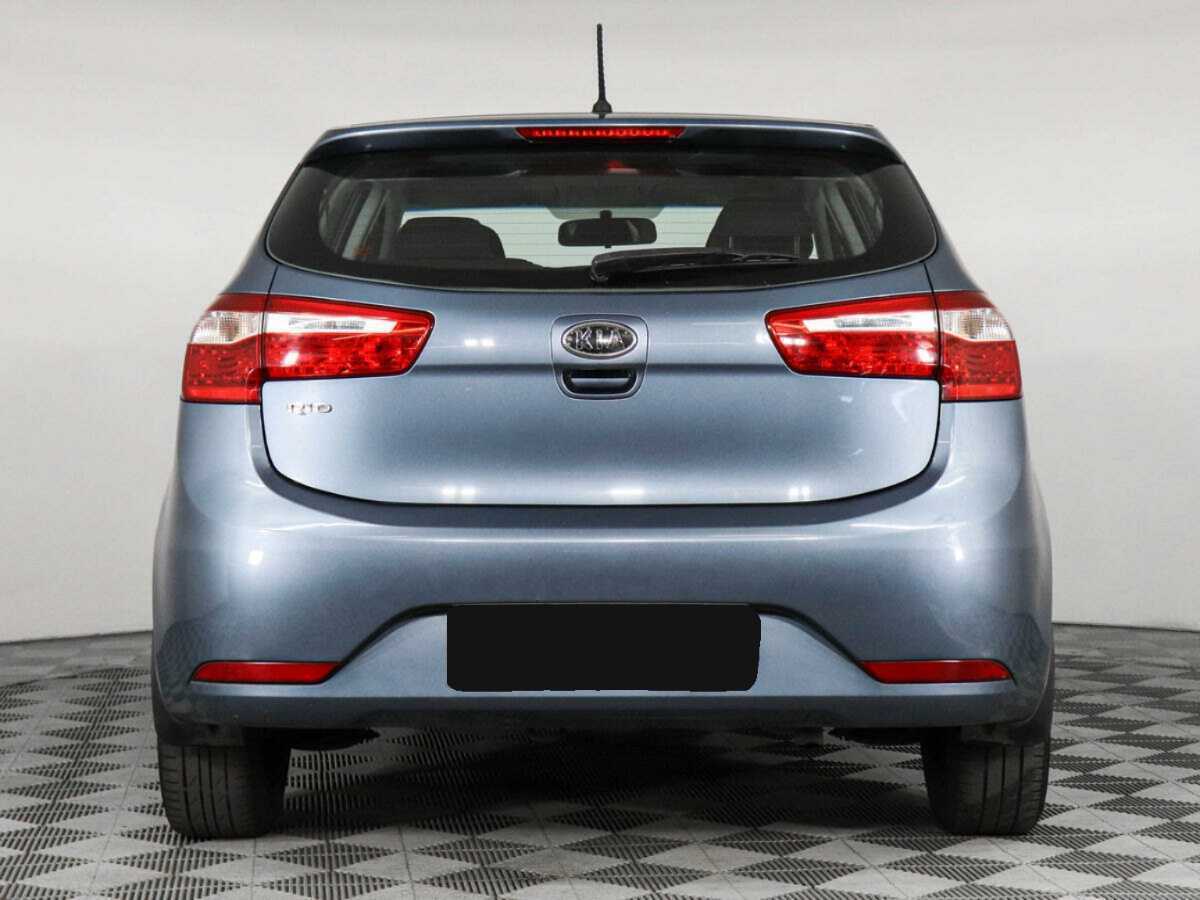 Kia Rio с пробегом — 2012 год. Фото: #5