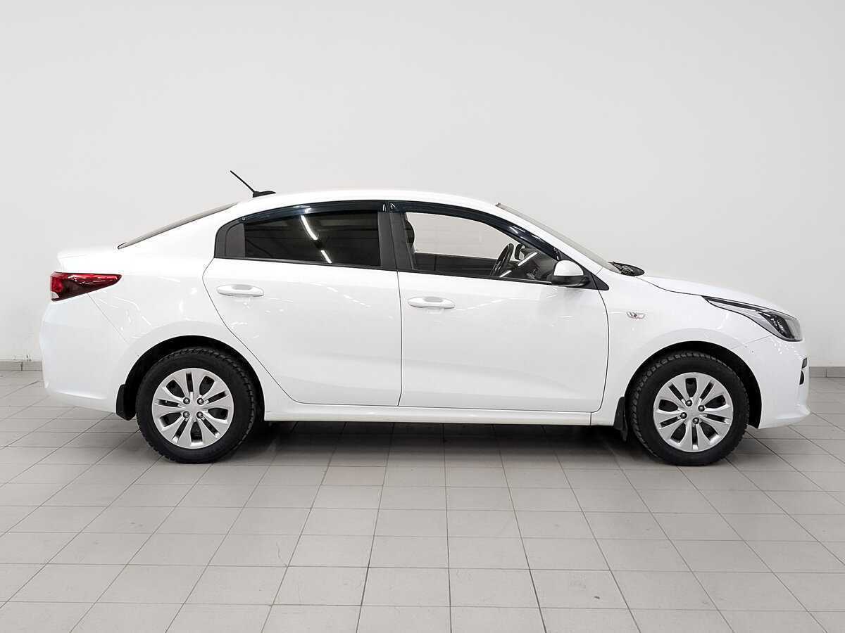 Kia Rio с пробегом — 2017 год. Фото: #3