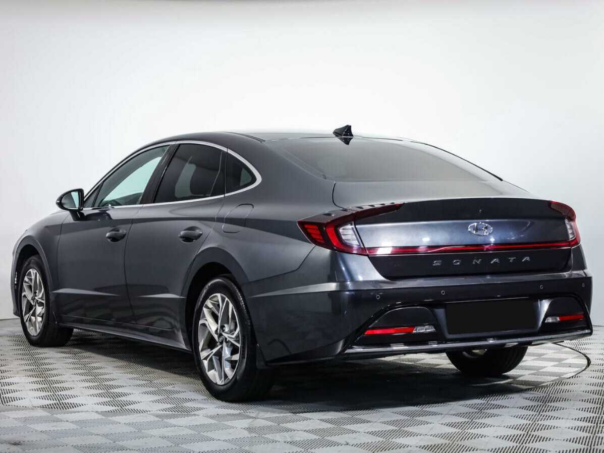 Hyundai Sonata с пробегом — 2021 год. Фото: #5