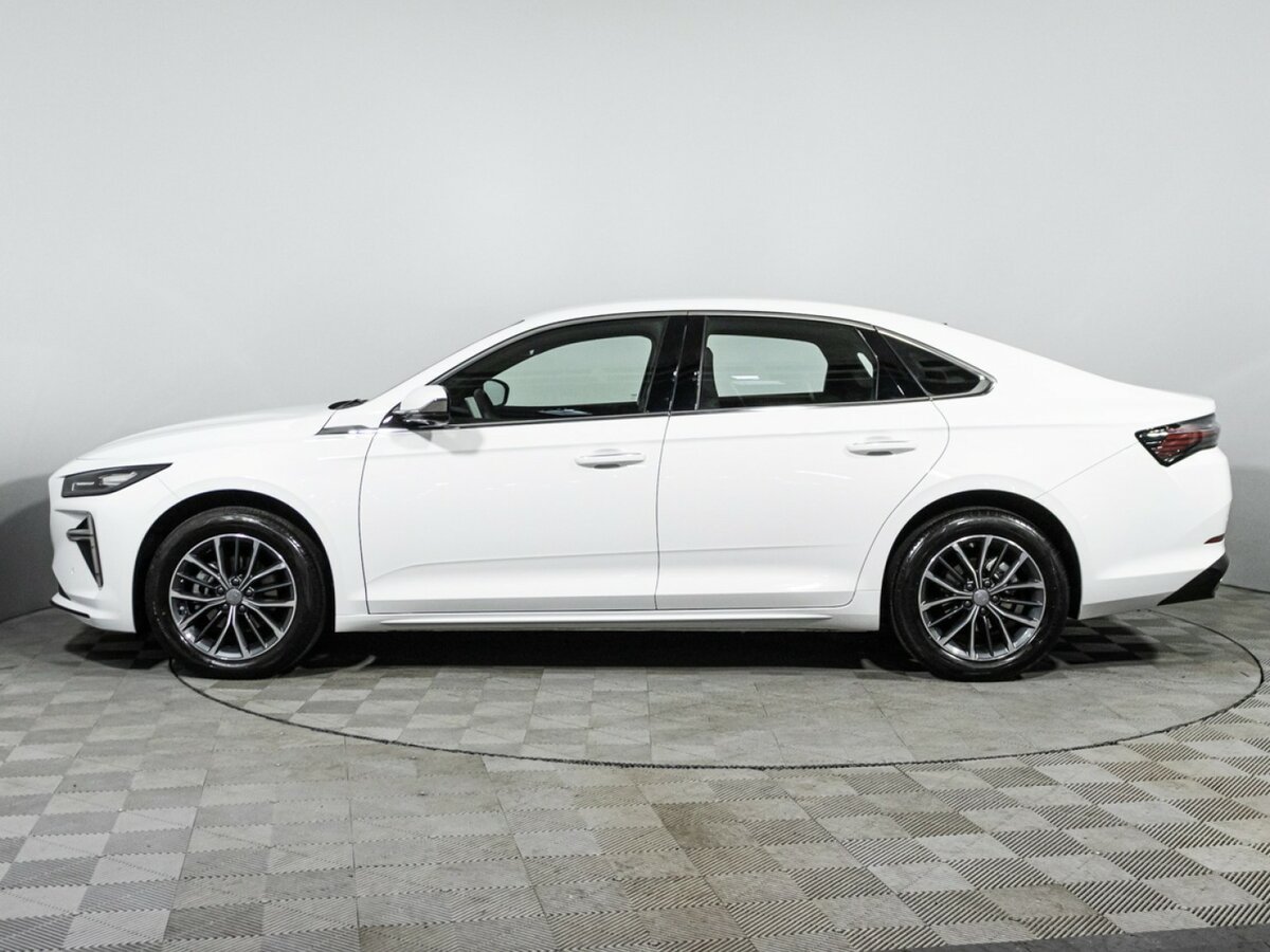 Geely Preface с пробегом — 2024 год. Фото: #7