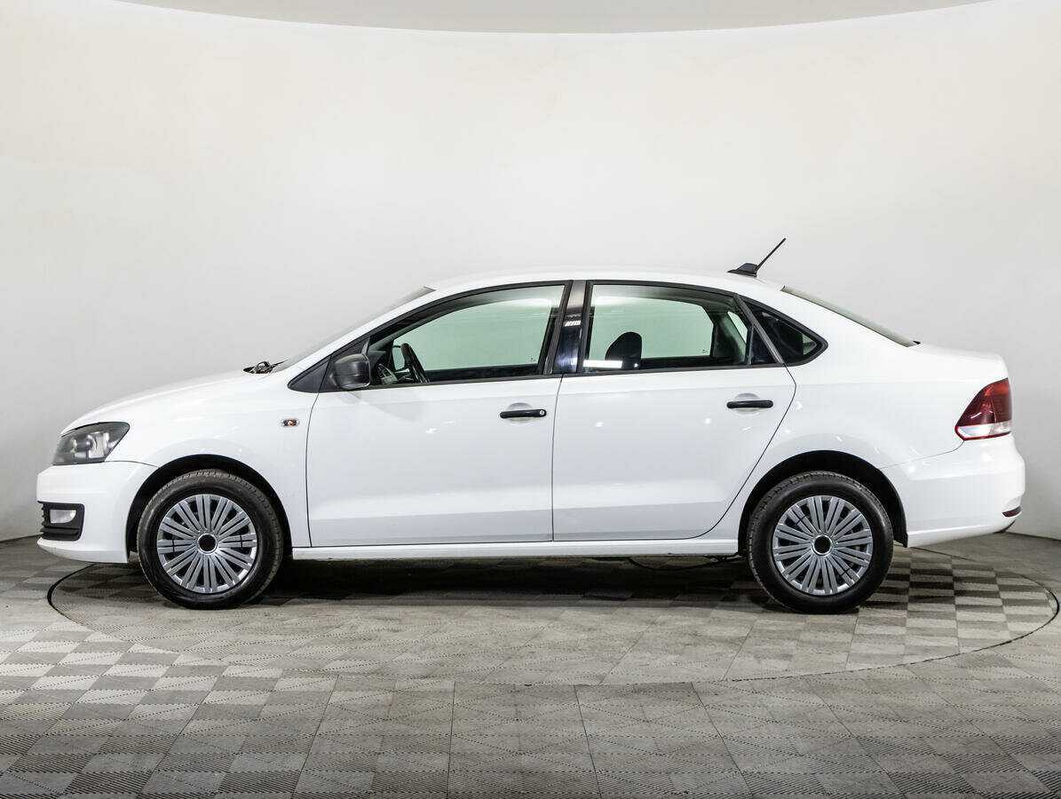Volkswagen Polo с пробегом — 2020 год. Фото: #7