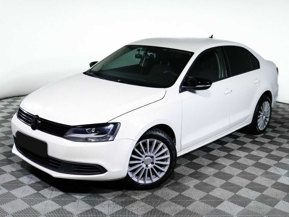 Volkswagen Jetta с пробегом — 2013 год. Фото: #12