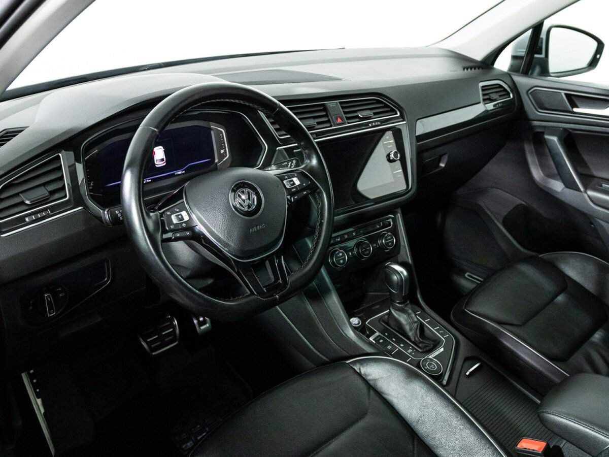 Volkswagen Tiguan с пробегом — 2019 год. Фото: #10