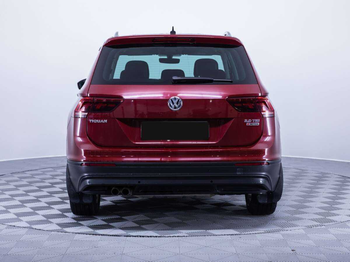 Volkswagen Tiguan с пробегом — 2017 год. Фото: #5