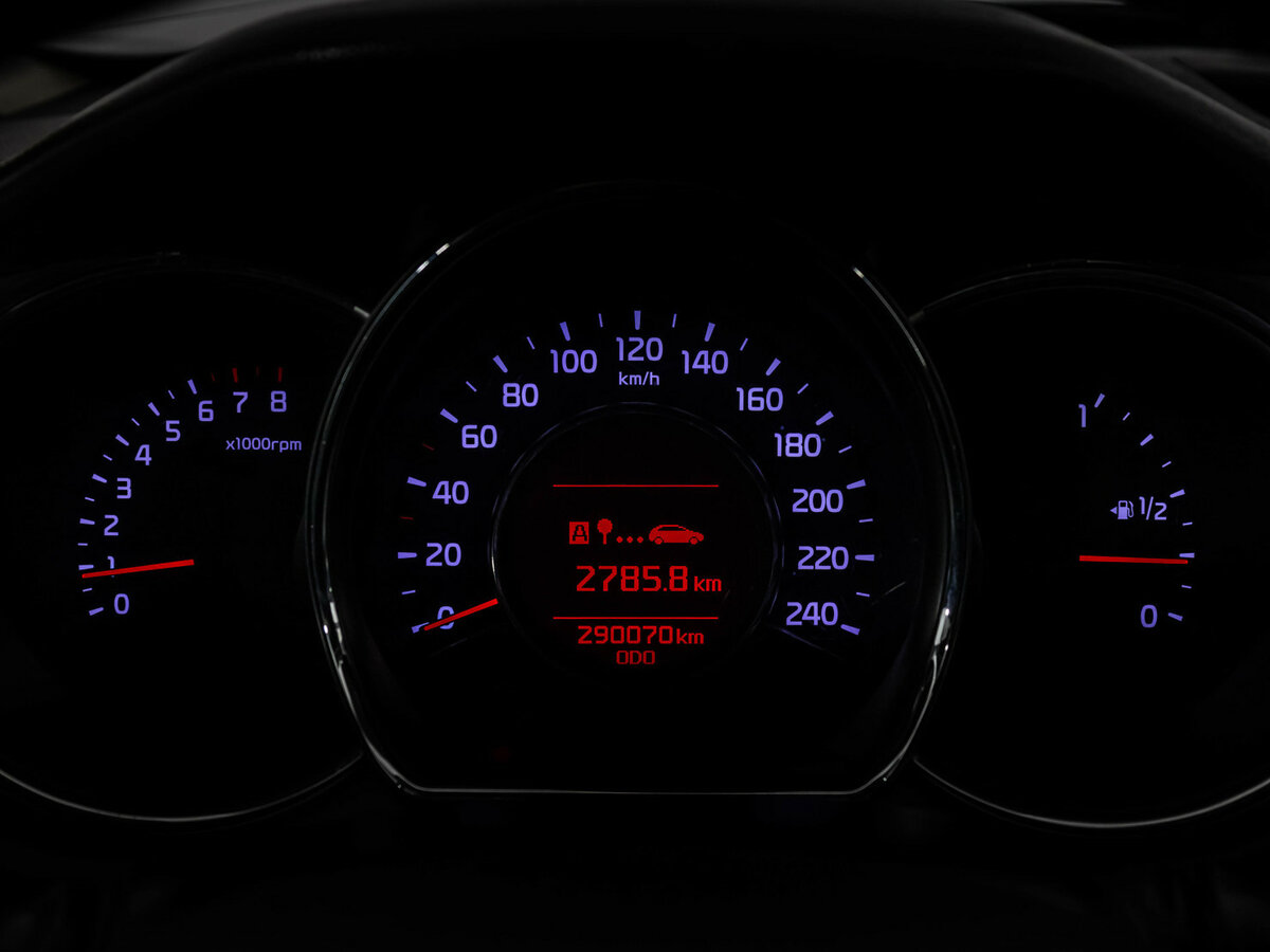 Kia Ceed с пробегом — 2014 год. Фото: #14