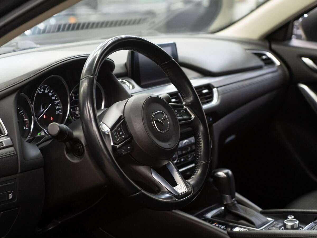 Mazda 6 с пробегом — 2017 год. Фото: #4