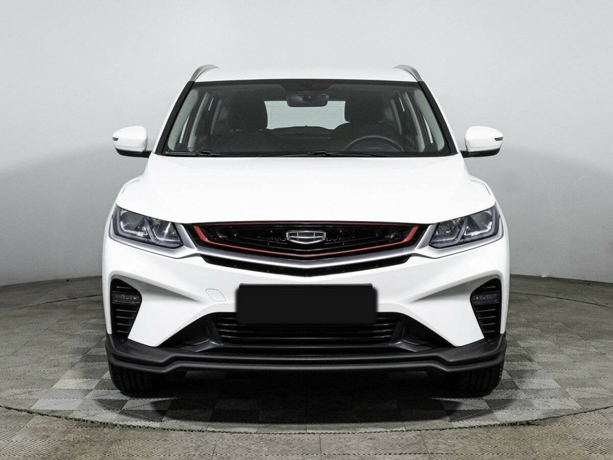 Geely Coolray с пробегом — 2022 год. Фото: #1