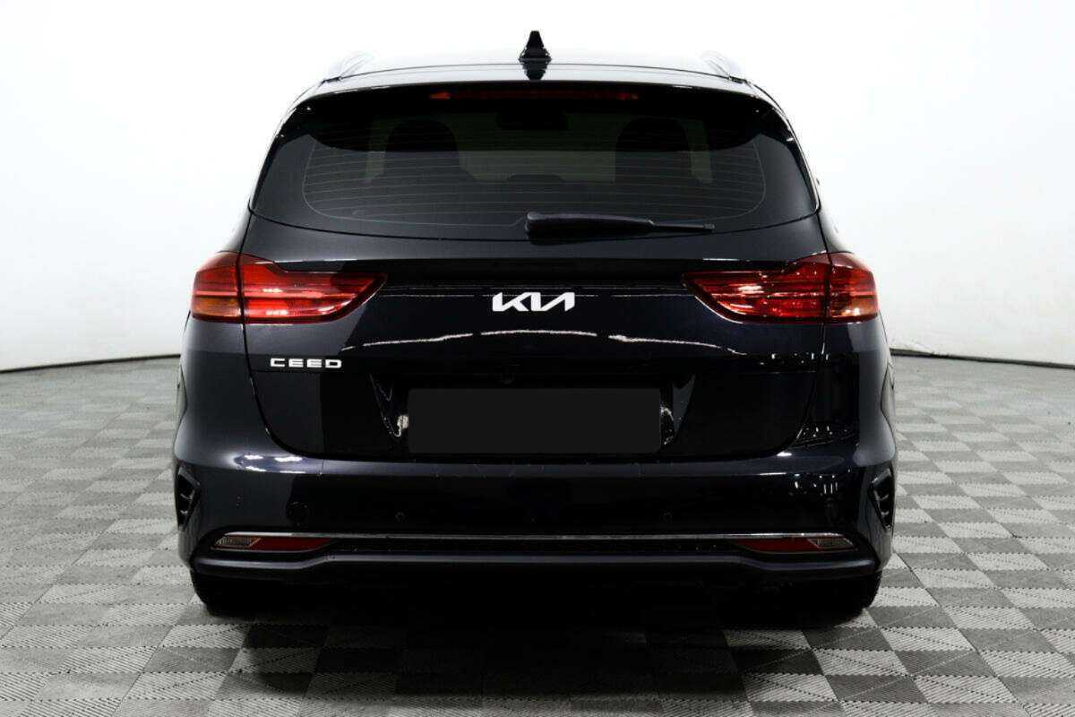 Kia Ceed с пробегом — 2021 год. Фото: #5