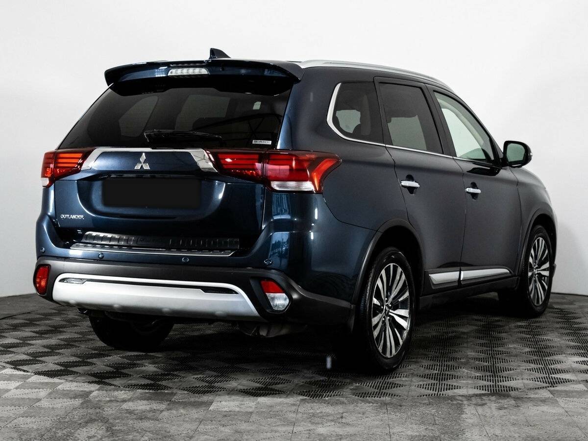 Mitsubishi Outlander с пробегом — 2020 год. Фото: #4