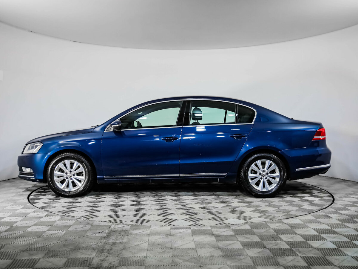Volkswagen Passat с пробегом — 2014 год. Фото: #7