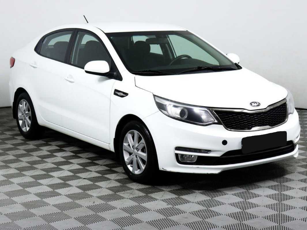 Kia Rio с пробегом — 2016 год. Фото: #2