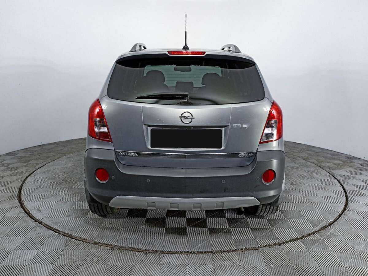 Opel Antara с пробегом — 2012 год. Фото: #5