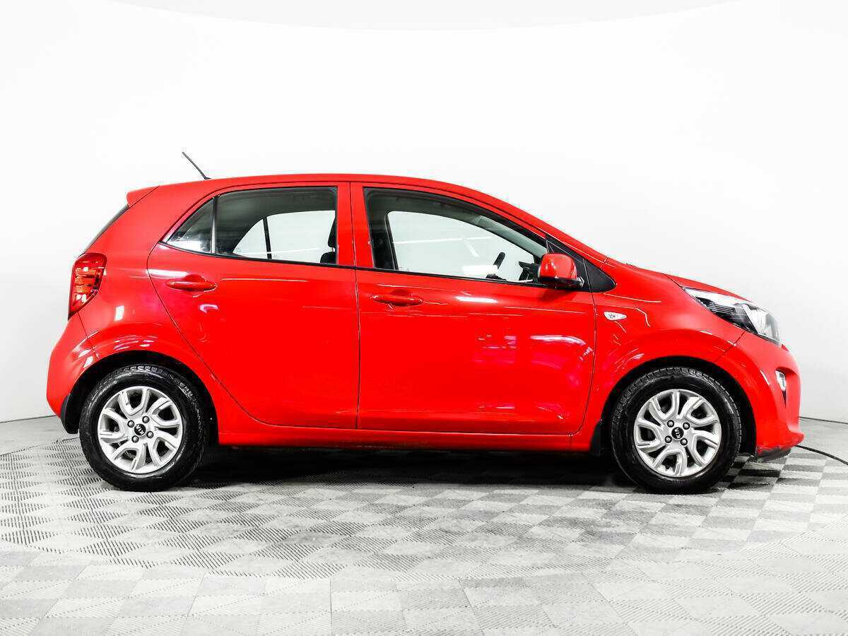 Kia Picanto с пробегом — 2017 год. Фото: #3