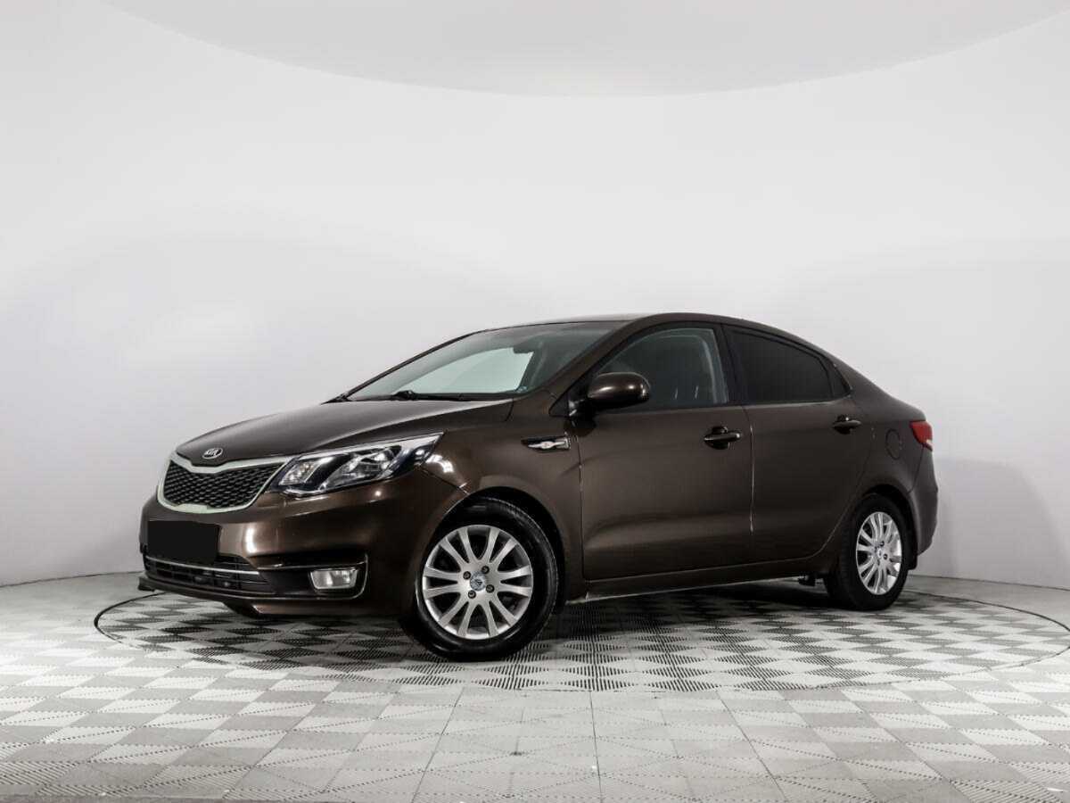 Kia Rio с пробегом — 2015 год. Фото: #0