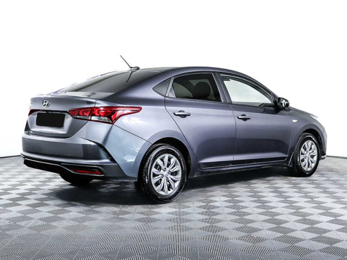 Hyundai Solaris с пробегом — 2021 год. Фото: #4
