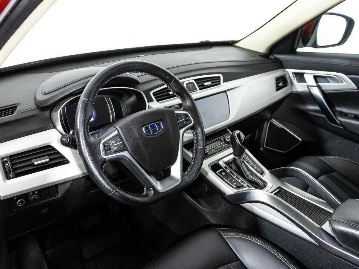 Geely Atlas с пробегом — 2021 год. Фото: #10