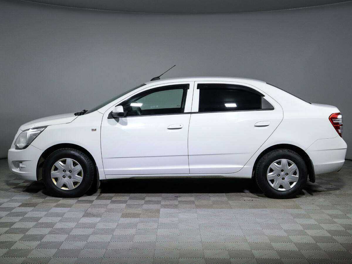 Chevrolet Cobalt с пробегом — 2020 год. Фото: #6