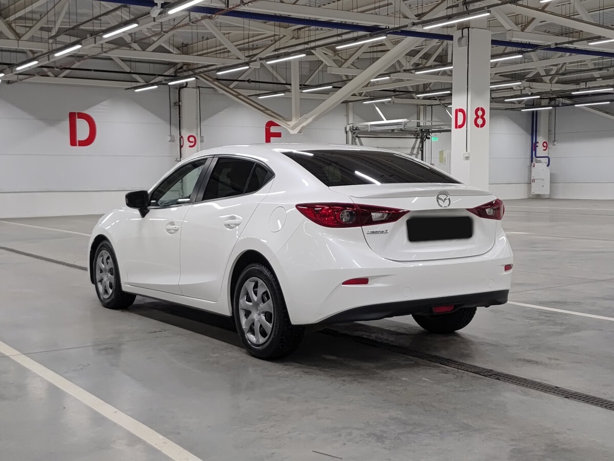 Mazda 3 с пробегом — 2014 год. Фото: #6