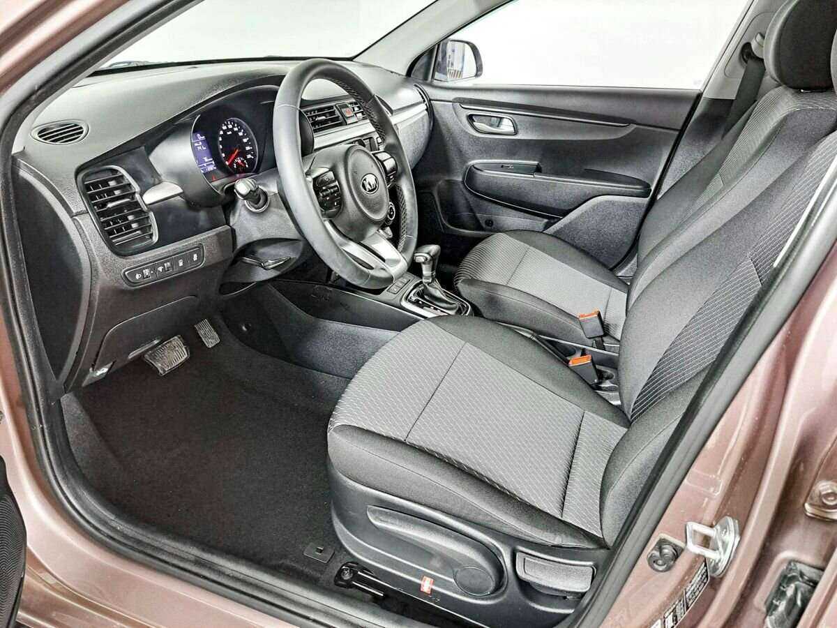 Kia Rio с пробегом — 2019 год. Фото: #15