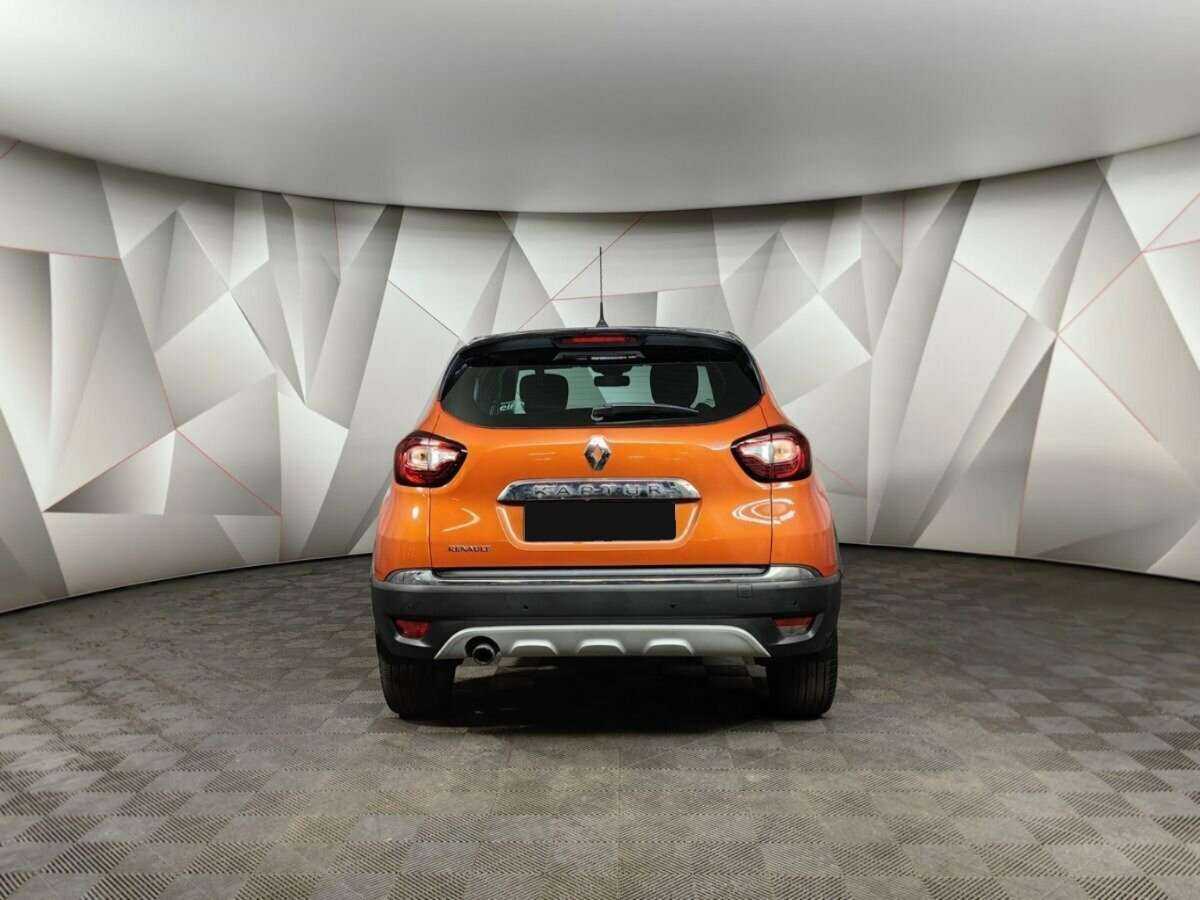 Renault Kaptur с пробегом — 2017 год. Фото: #7