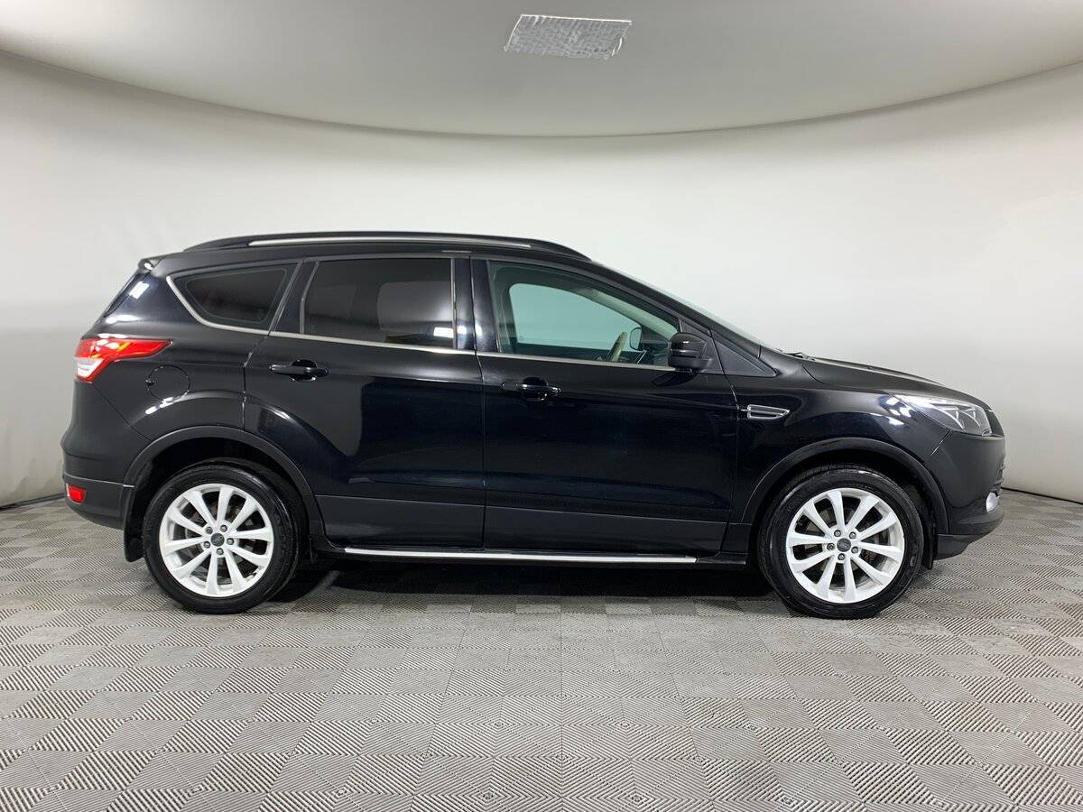 Ford Kuga с пробегом — 2016 год. Фото: #3
