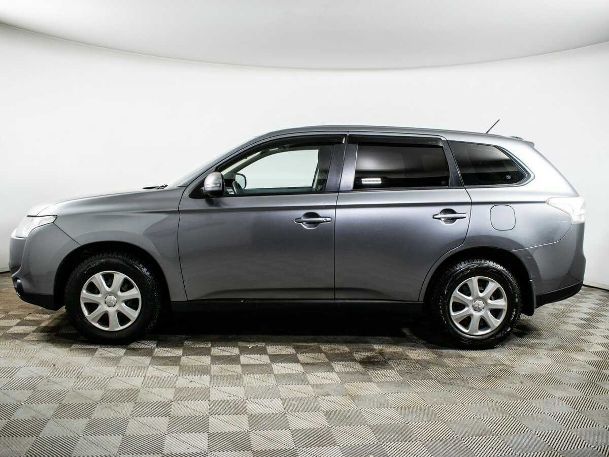 Mitsubishi Outlander с пробегом — 2012 год. Фото: #7