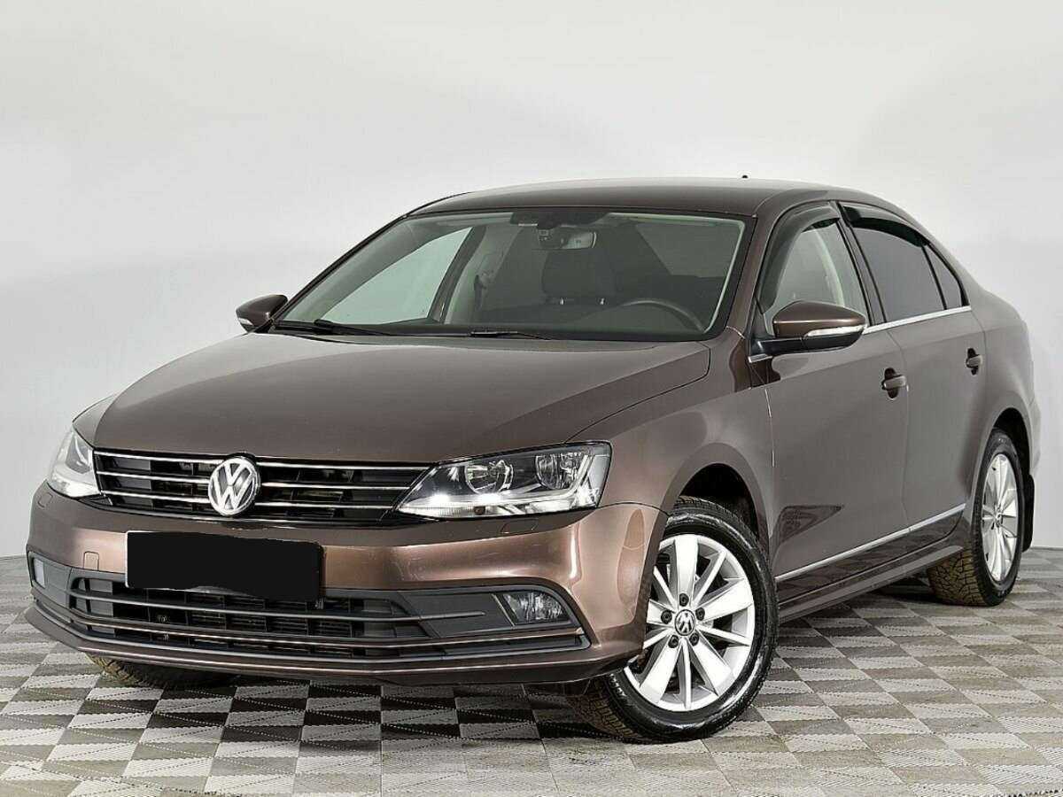 Volkswagen Jetta с пробегом — 2017 год. Посмотреть фото