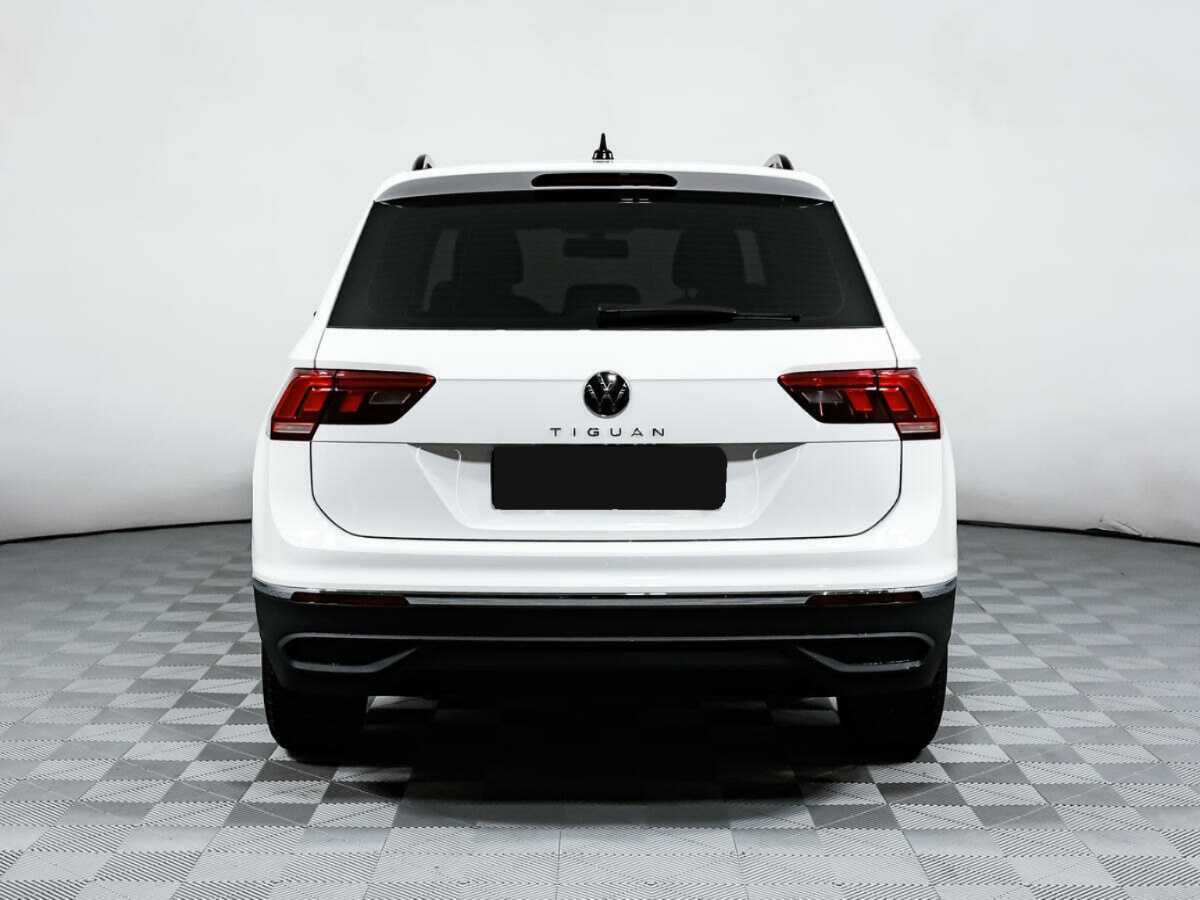 Volkswagen Tiguan с пробегом — 2021 год. Фото: #5