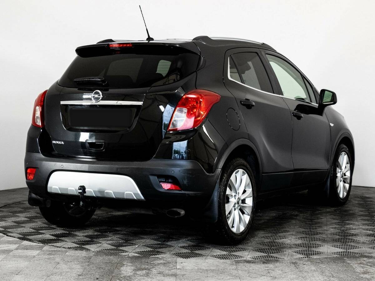 Opel Mokka с пробегом — 2015 год. Фото: #4