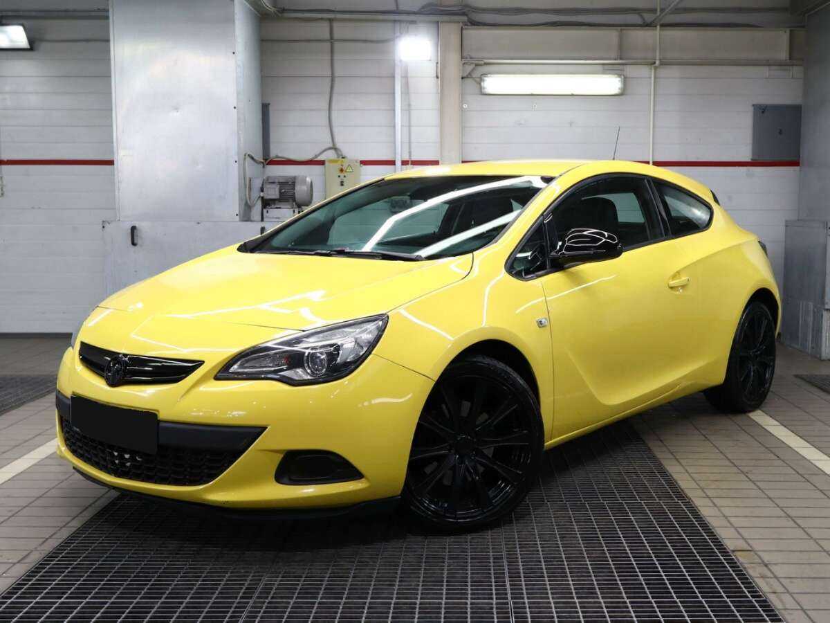 Opel Astra с пробегом — 2014 год. Фото: #0