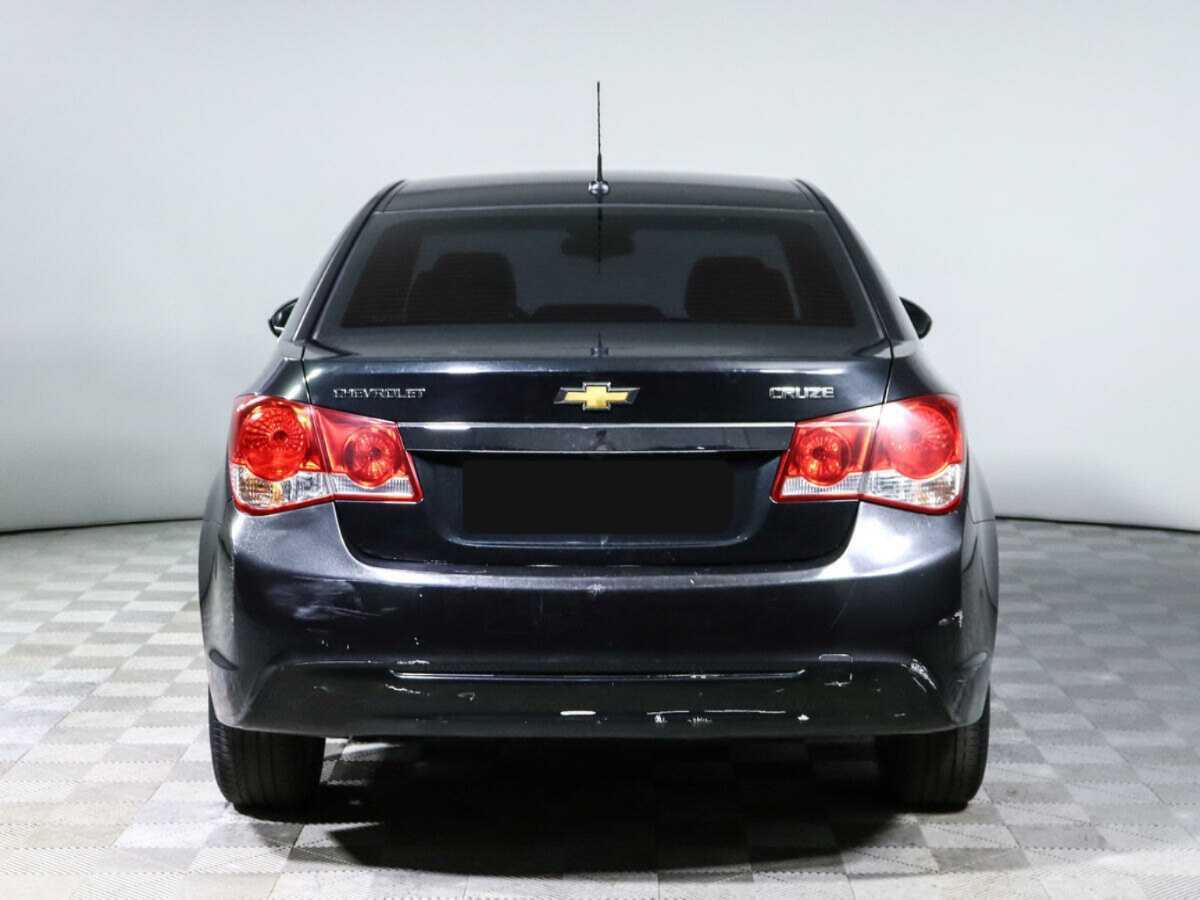 Chevrolet Cruze с пробегом — 2013 год. Фото: #4