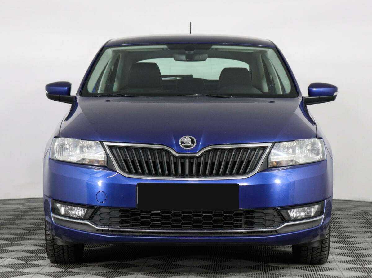 Skoda Rapid с пробегом — 2018 год. Фото: #1