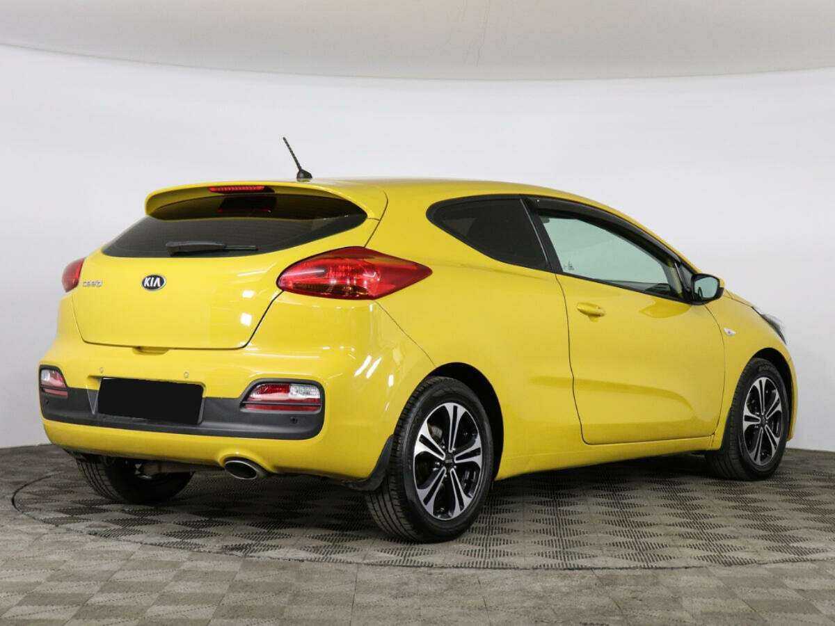 Kia Ceed с пробегом — 2016 год. Фото: #4