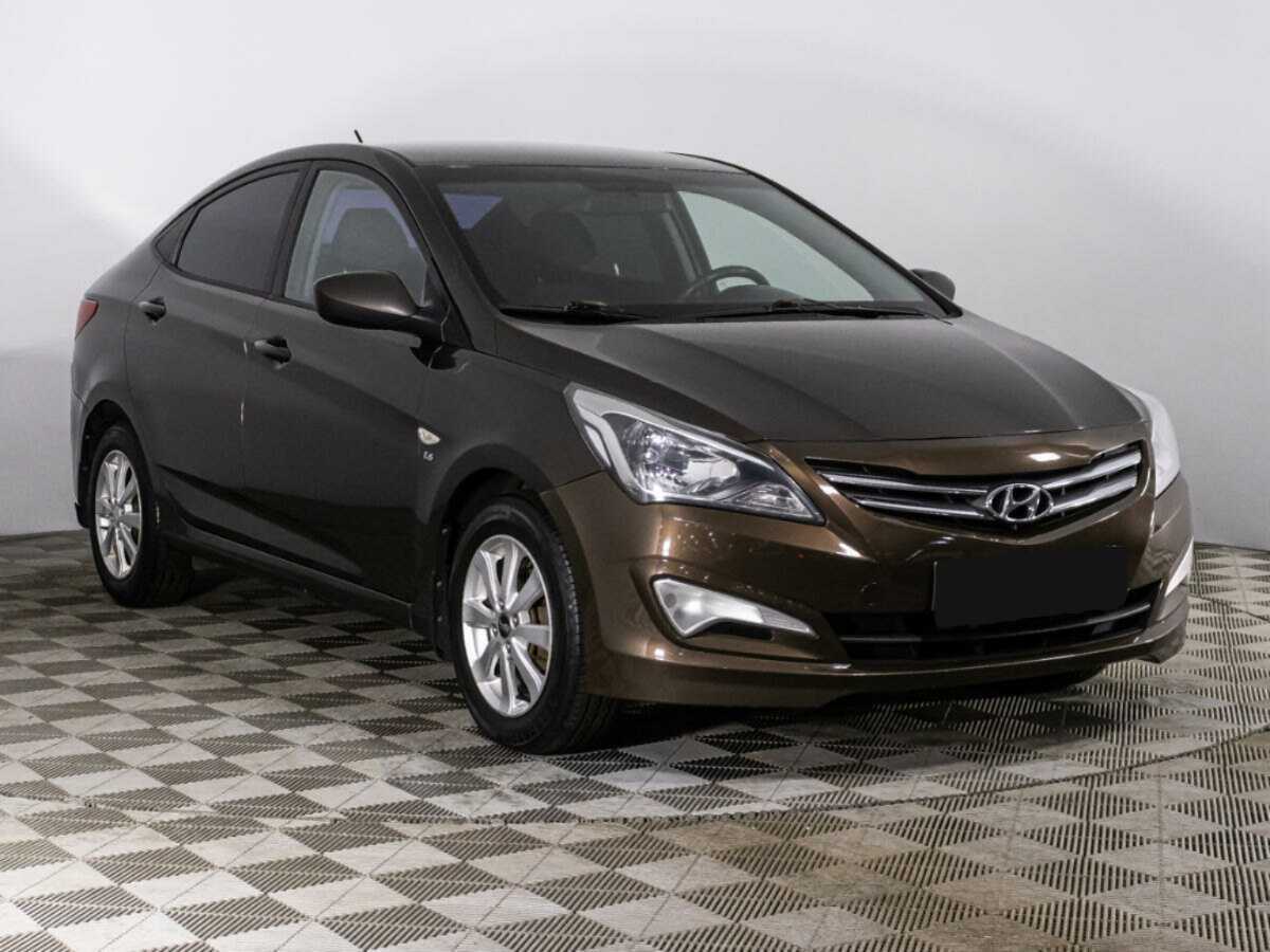 Hyundai Solaris с пробегом — 2015 год. Фото: #2