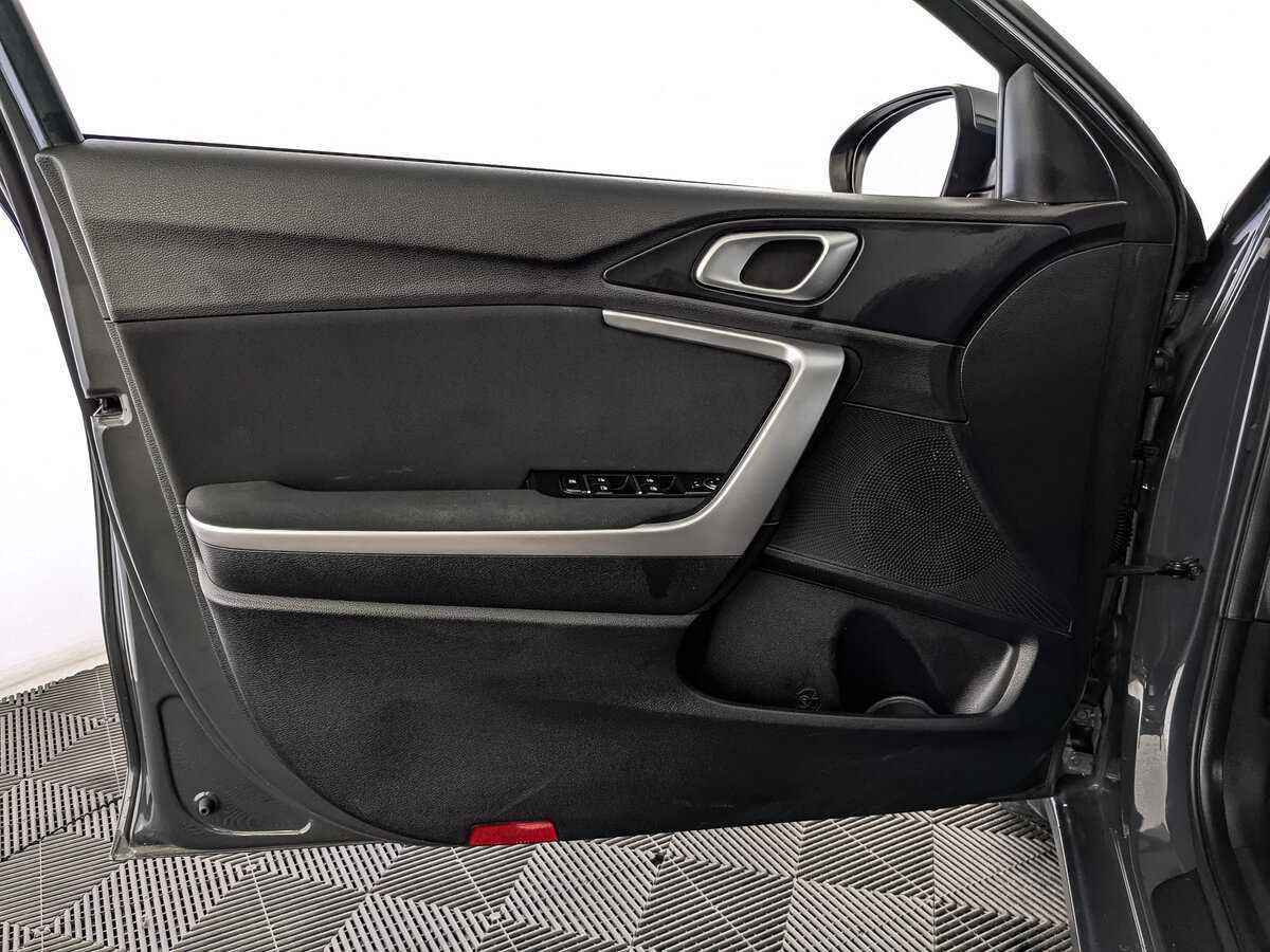 Kia Ceed с пробегом — 2020 год. Фото: #18