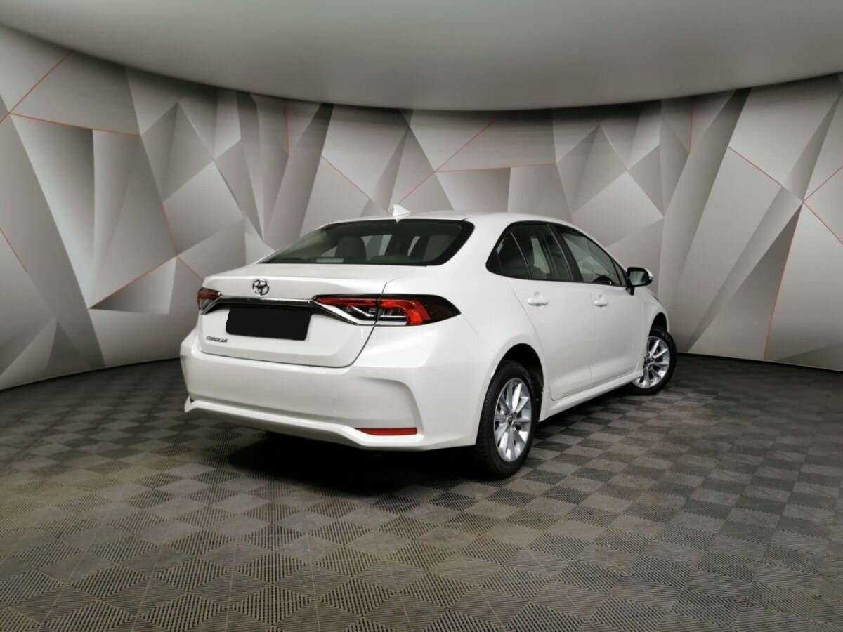 Toyota Corolla с пробегом — 2019 год. Фото: #1