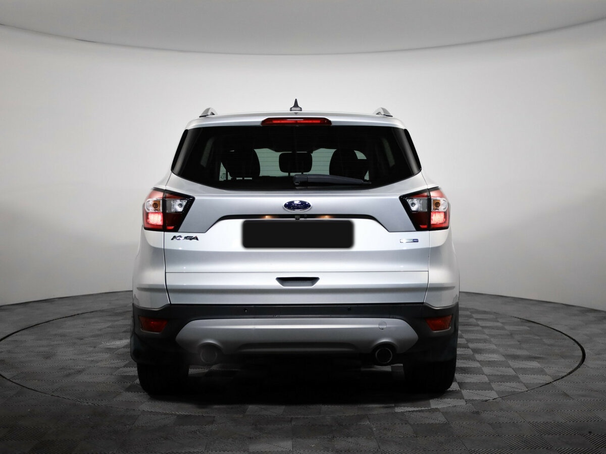 Ford Kuga с пробегом — 2018 год. Фото: #5