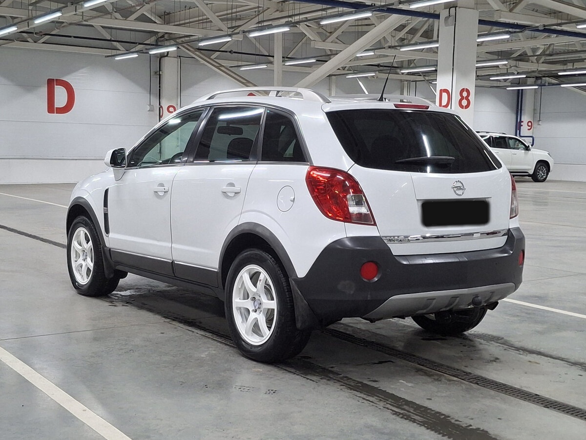 Opel Antara с пробегом — 2013 год. Фото: #6
