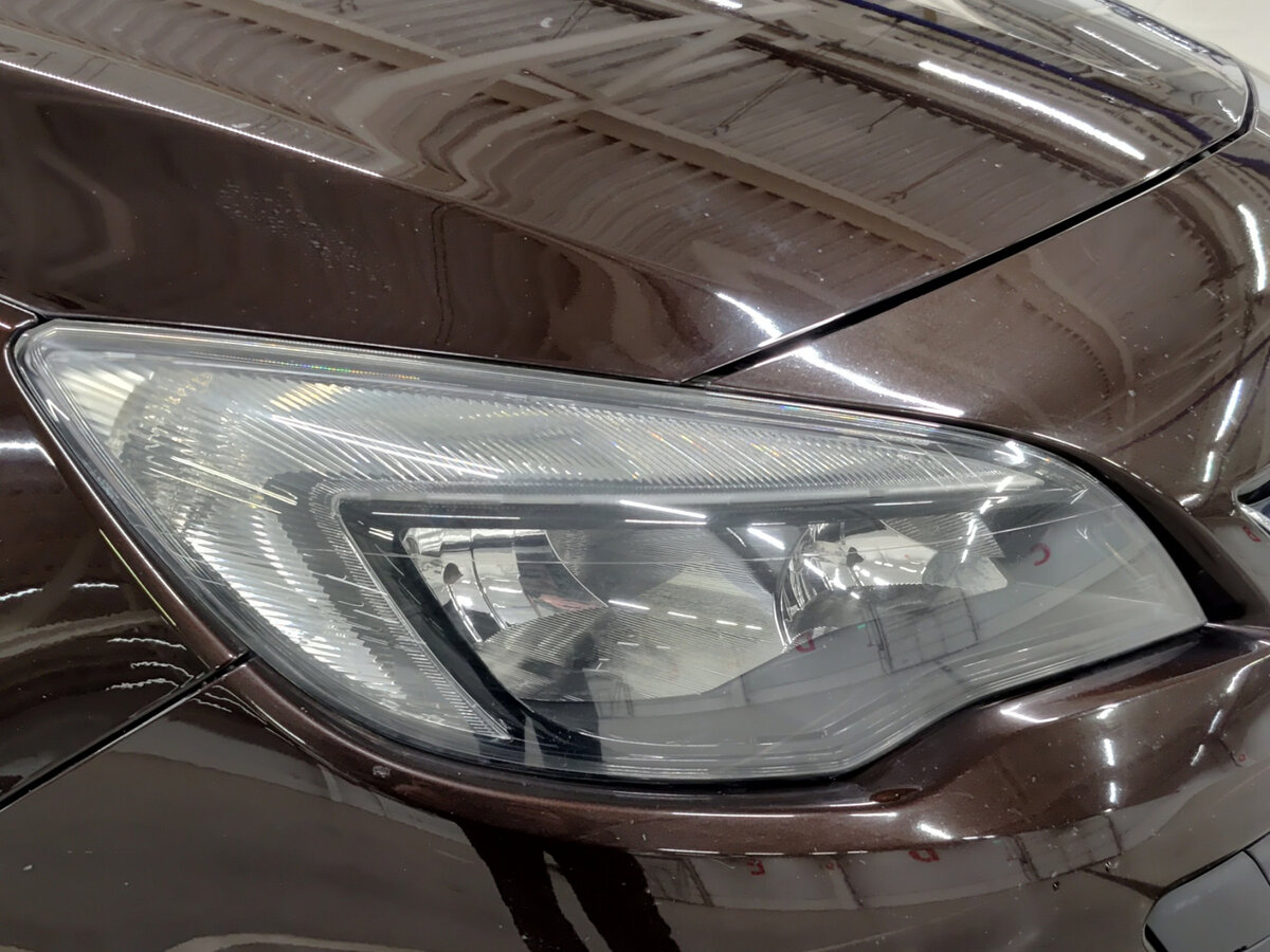 Opel Astra с пробегом — 2014 год. Фото: #9