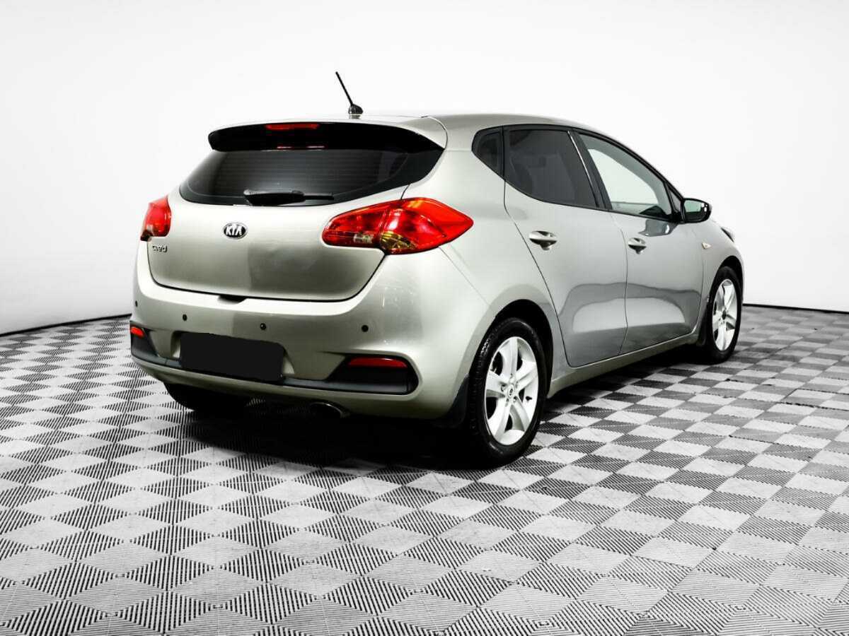 Kia Ceed с пробегом — 2014 год. Фото: #4