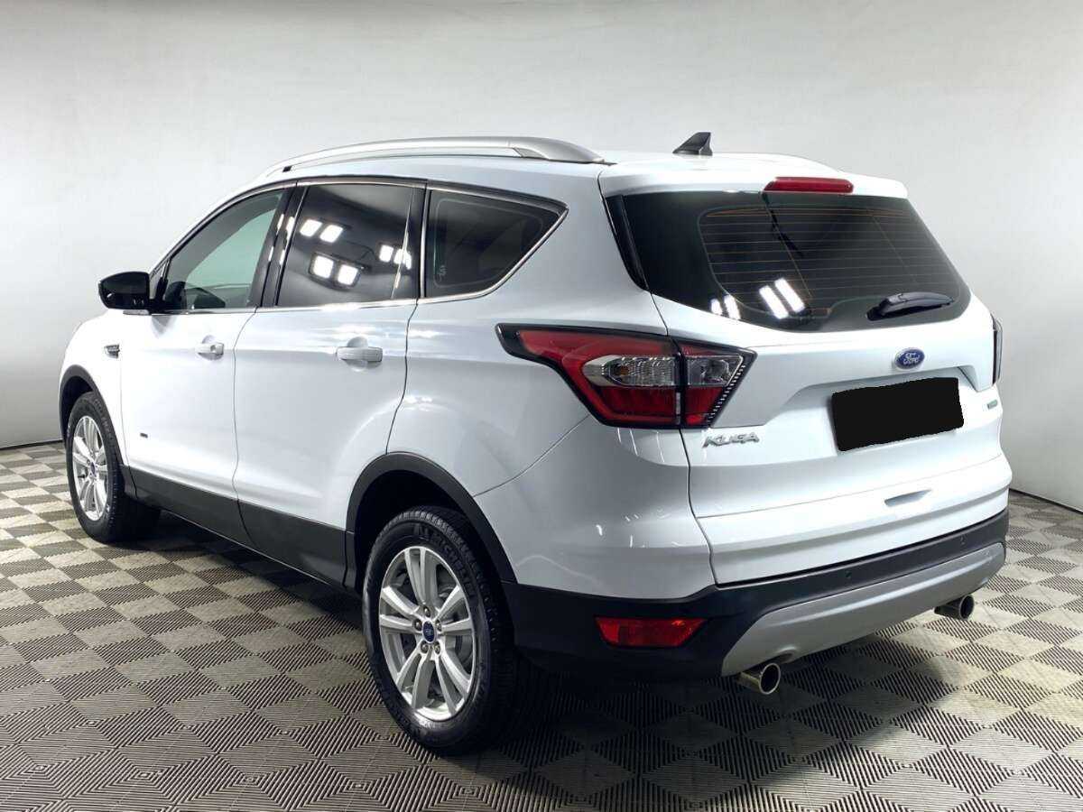 Ford Kuga с пробегом — 2017 год. Фото: #5