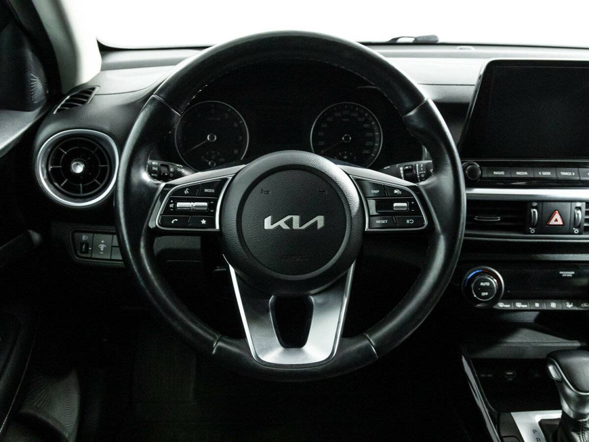 Kia Cerato с пробегом — 2021 год. Фото: #21