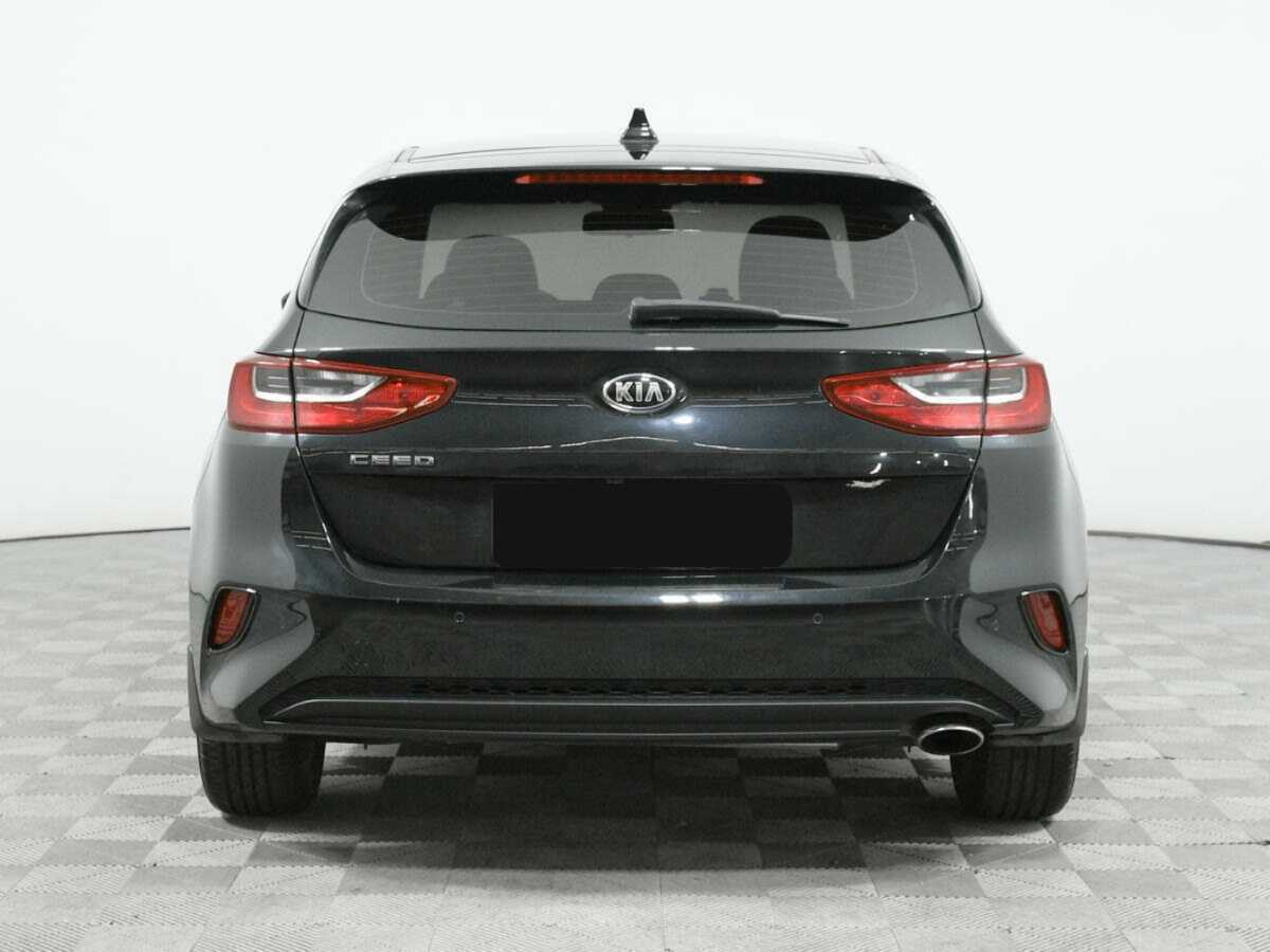 Kia Ceed с пробегом — 2018 год. Фото: #5