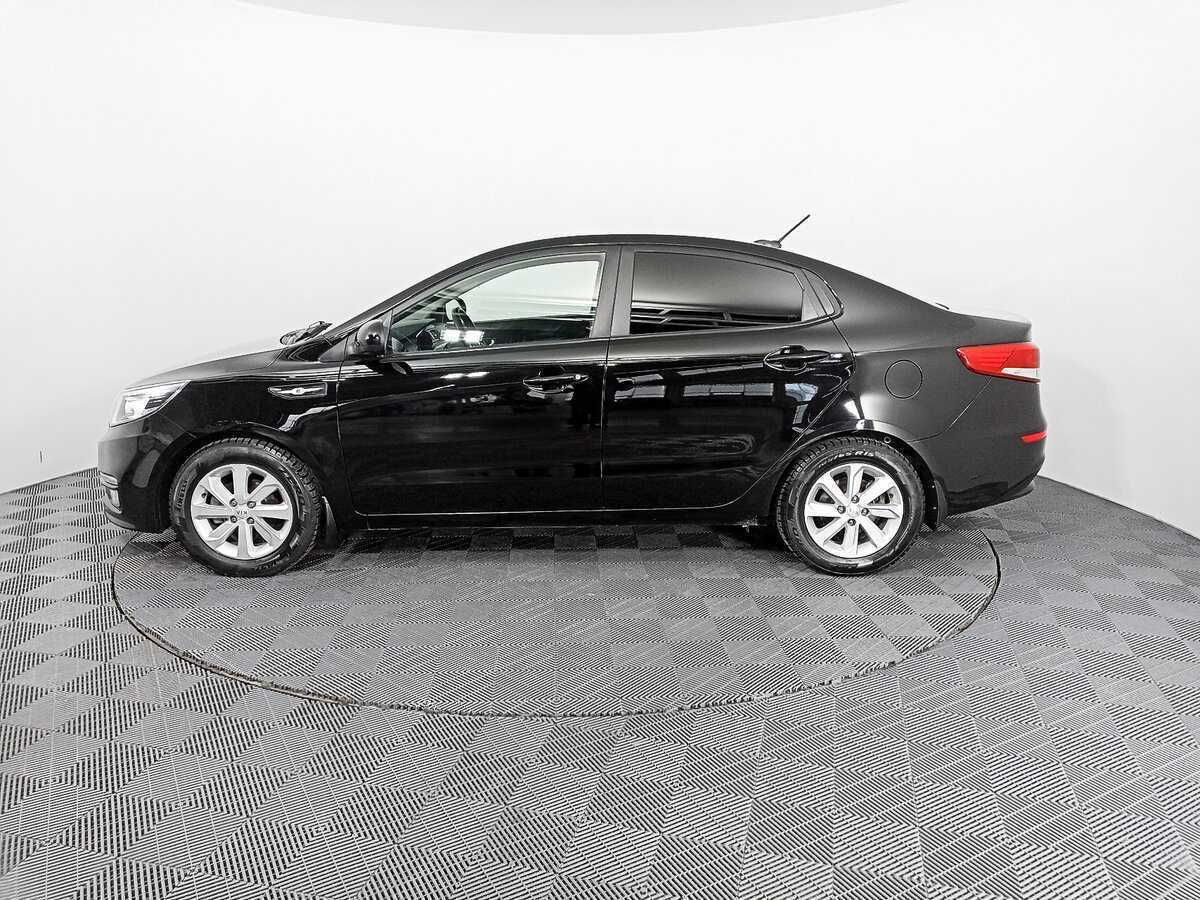 Kia Rio с пробегом — 2017 год. Фото: #7