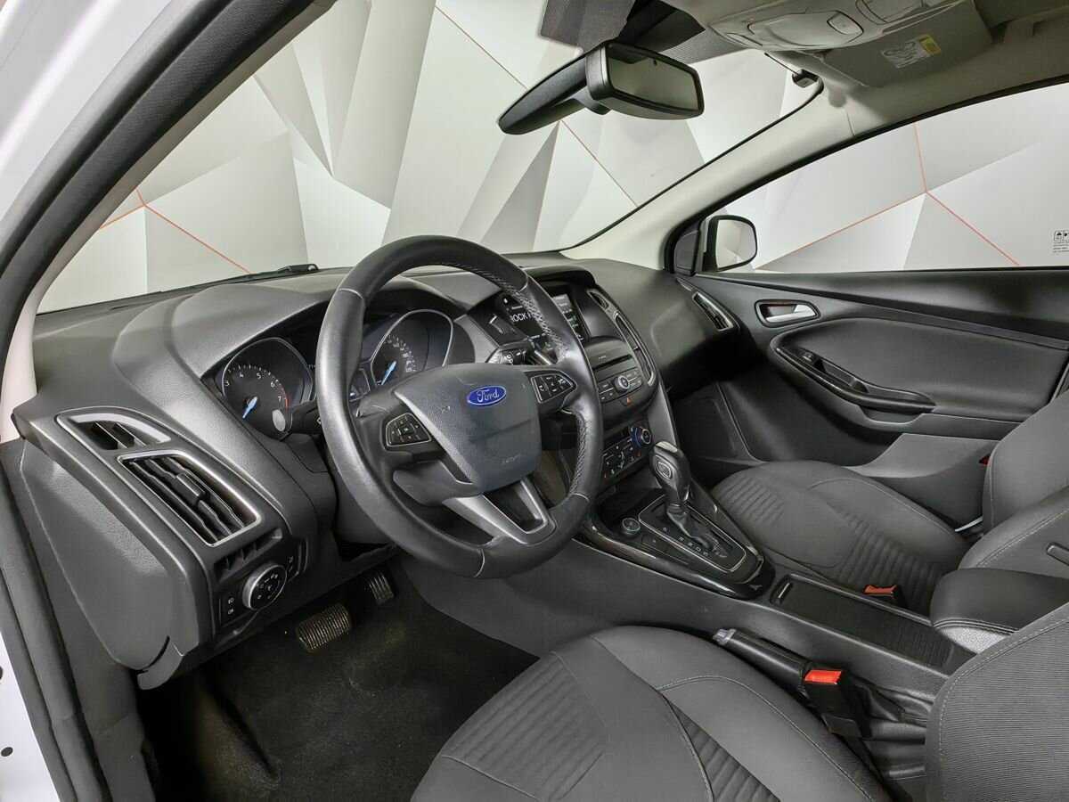 Ford Focus с пробегом — 2017 год. Фото: #13