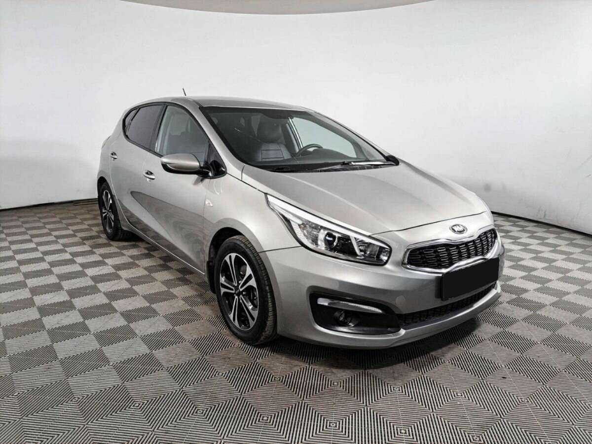 Kia Ceed с пробегом — 2015 год. Фото: #2