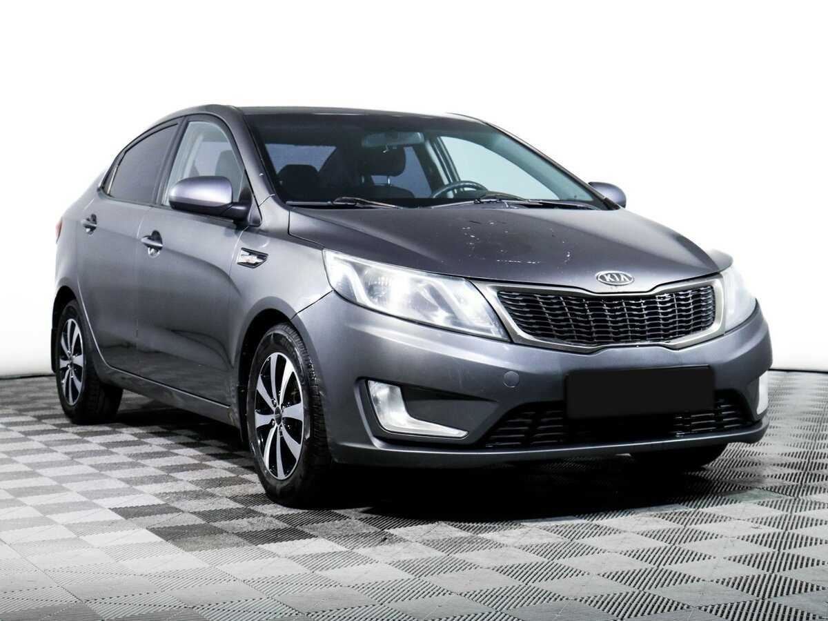 Kia Rio с пробегом — 2012 год. Фото: #2