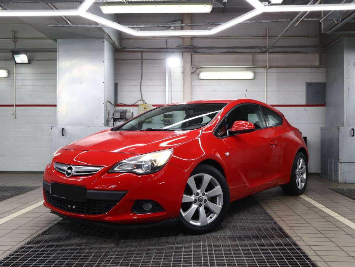 Opel Astra с пробегом — 2012 год. Посмотреть фото