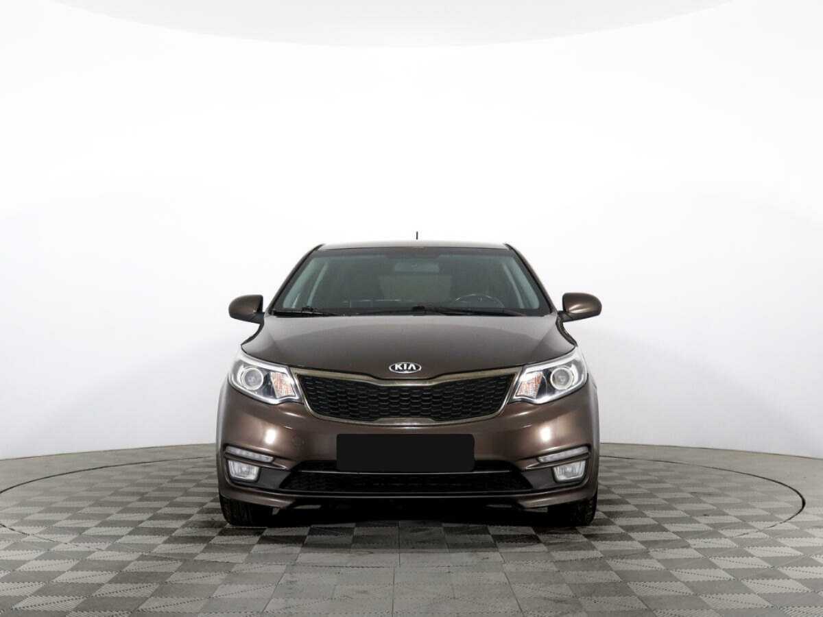 Kia Rio с пробегом — 2016 год. Фото: #1