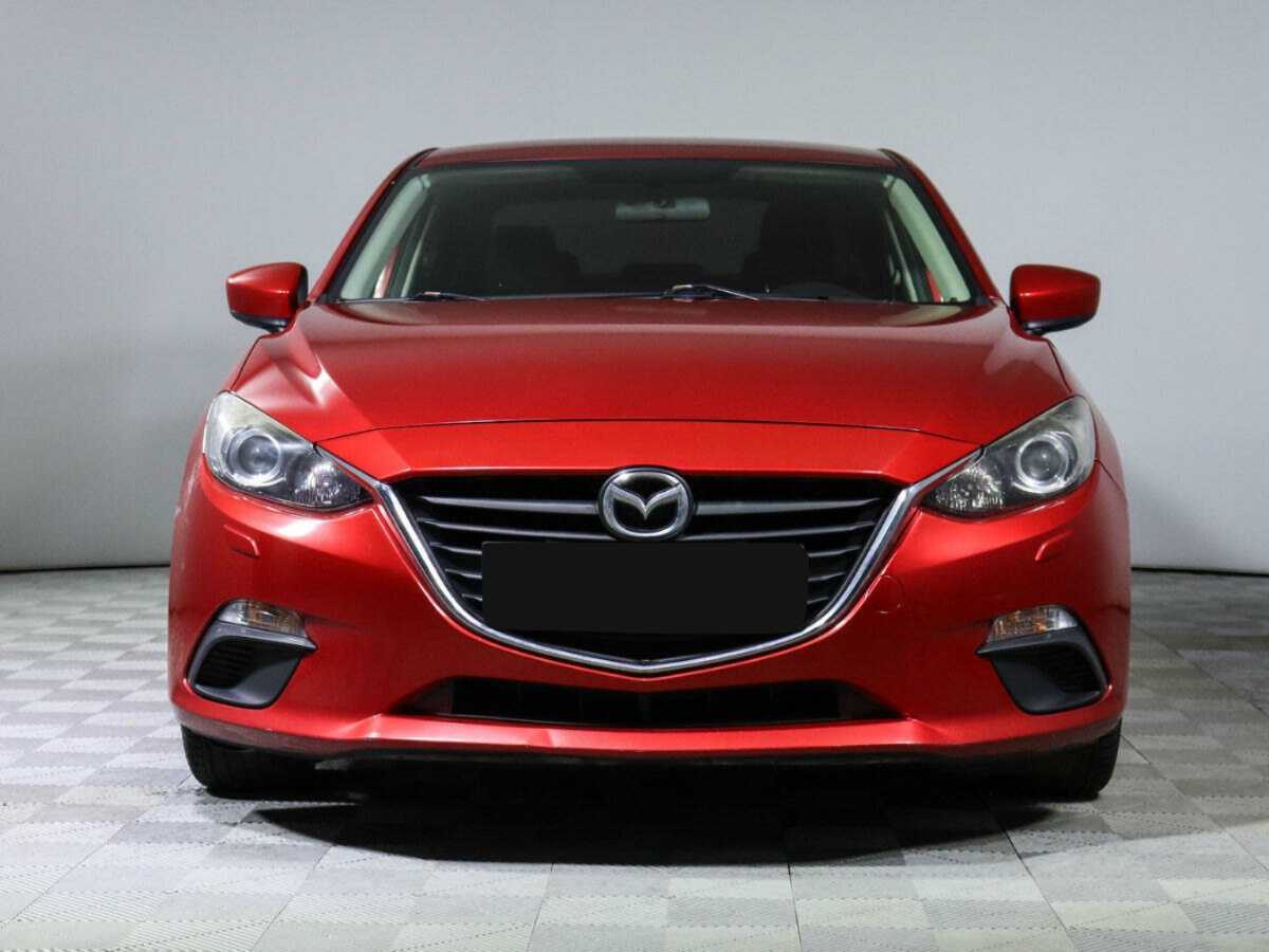 Mazda 3 с пробегом — 2013 год. Фото: #1